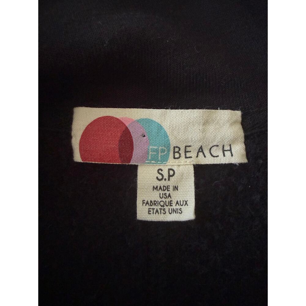 FP Beach Size S Fuzzy Cozy Pullover Oversize Boxy Sweatshirt Black - Picture 6 of 11